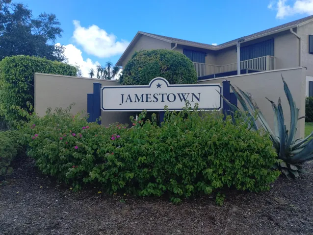 $285,000 | 7471 Southeast Jamestown Terrace, Hobe Sound, FL 33455