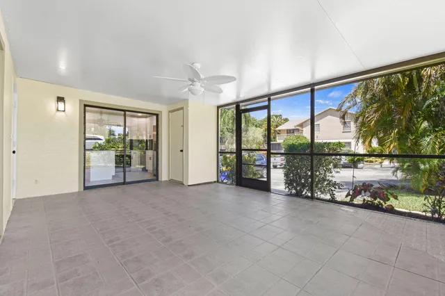 $285,000 | 7471 Southeast Jamestown Terrace, Hobe Sound, FL 33455