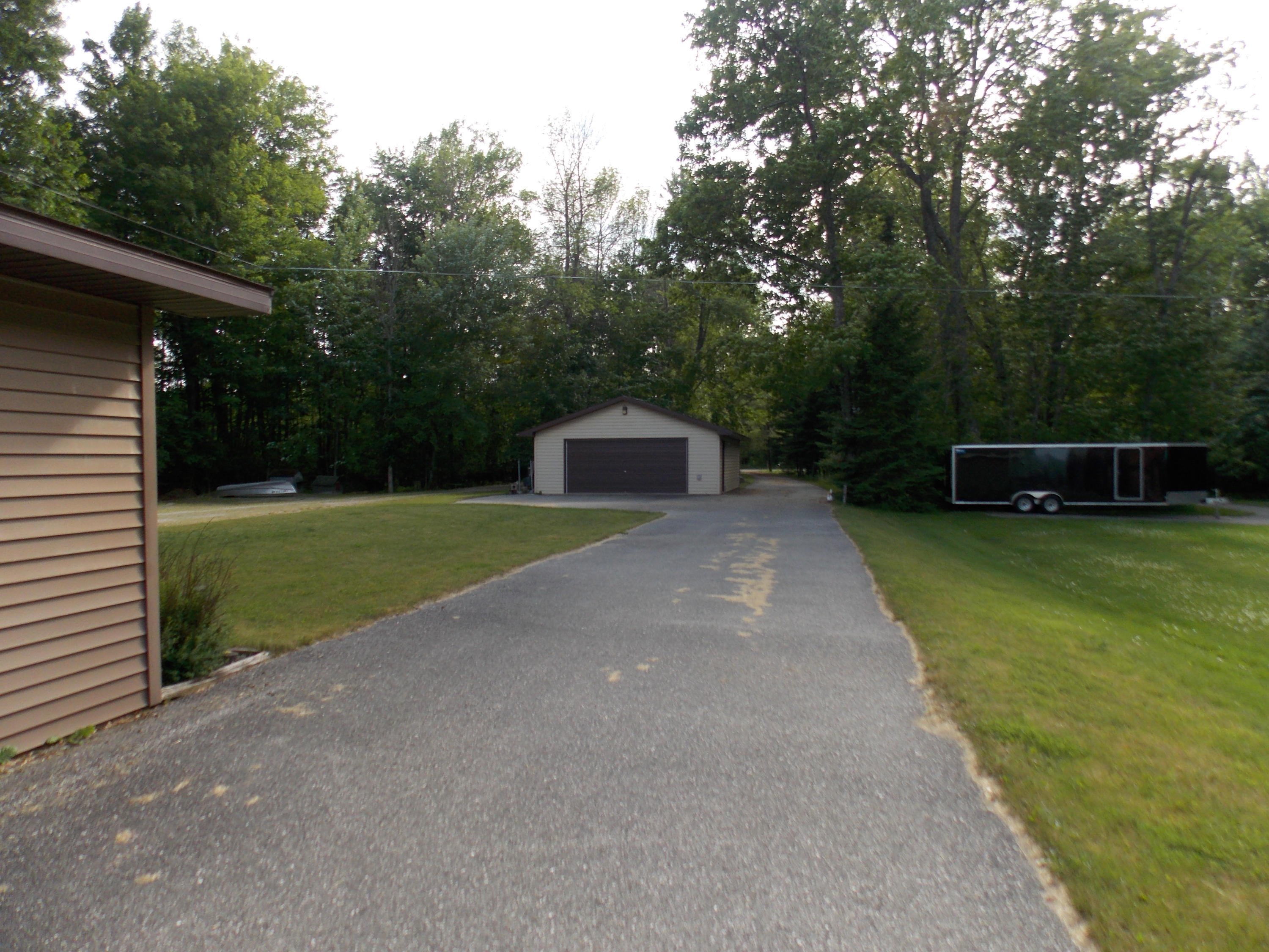 1404 North Black River Road Cheboygan, MI 49721 - Photo 17 of 20 Gallery Image 17