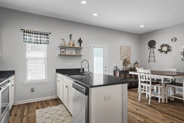 $2,000 | 816 Staten Drive, Murfreesboro, TN 37128