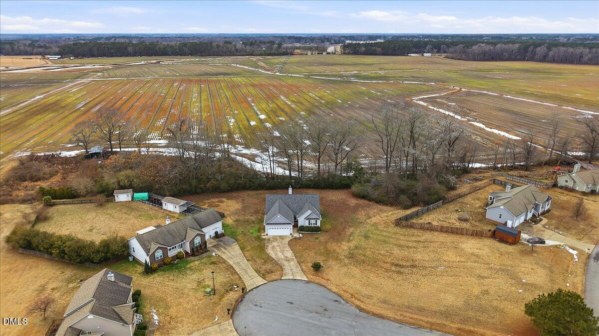 40 Farmgate Court Selma, NC 27576 - Photo 15 of 36 15-40 Farmgate Ct-15