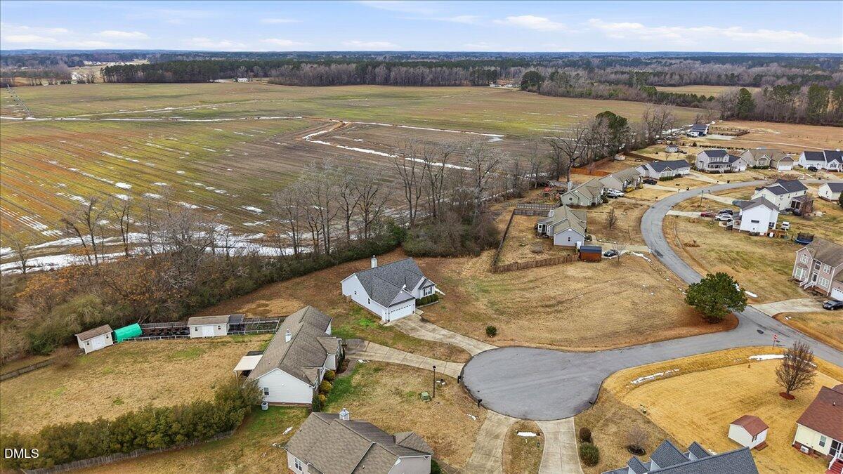 40 Farmgate Court Selma, NC 27576 - Photo 16 of 36 16-40 Farmgate Ct-16
