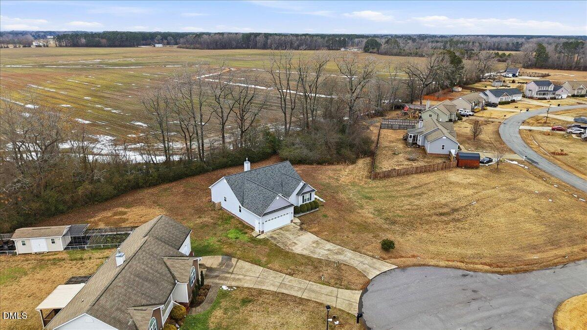 40 Farmgate Court Selma, NC 27576 - Photo 17 of 36 17-40 Farmgate Ct-17