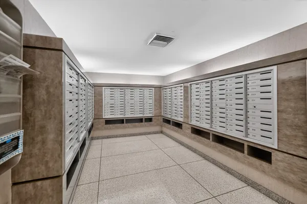 $245,000 | 3600 North Lake Shore Drive, Unit 1120, Chicago, IL 60613