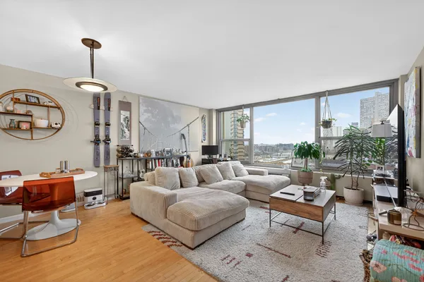 $245,000 | 3600 North Lake Shore Drive, Unit 1120, Chicago, IL 60613