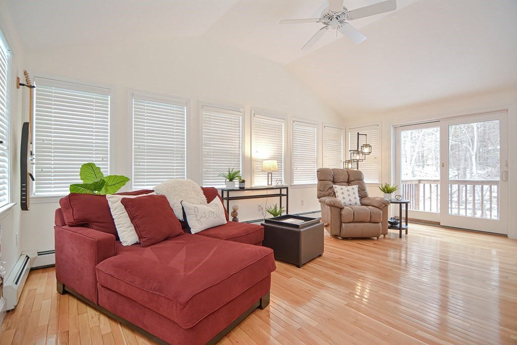 8 Agawam Road Acton, MA 01720 - Photo 4 of 32 Gallery Image 4