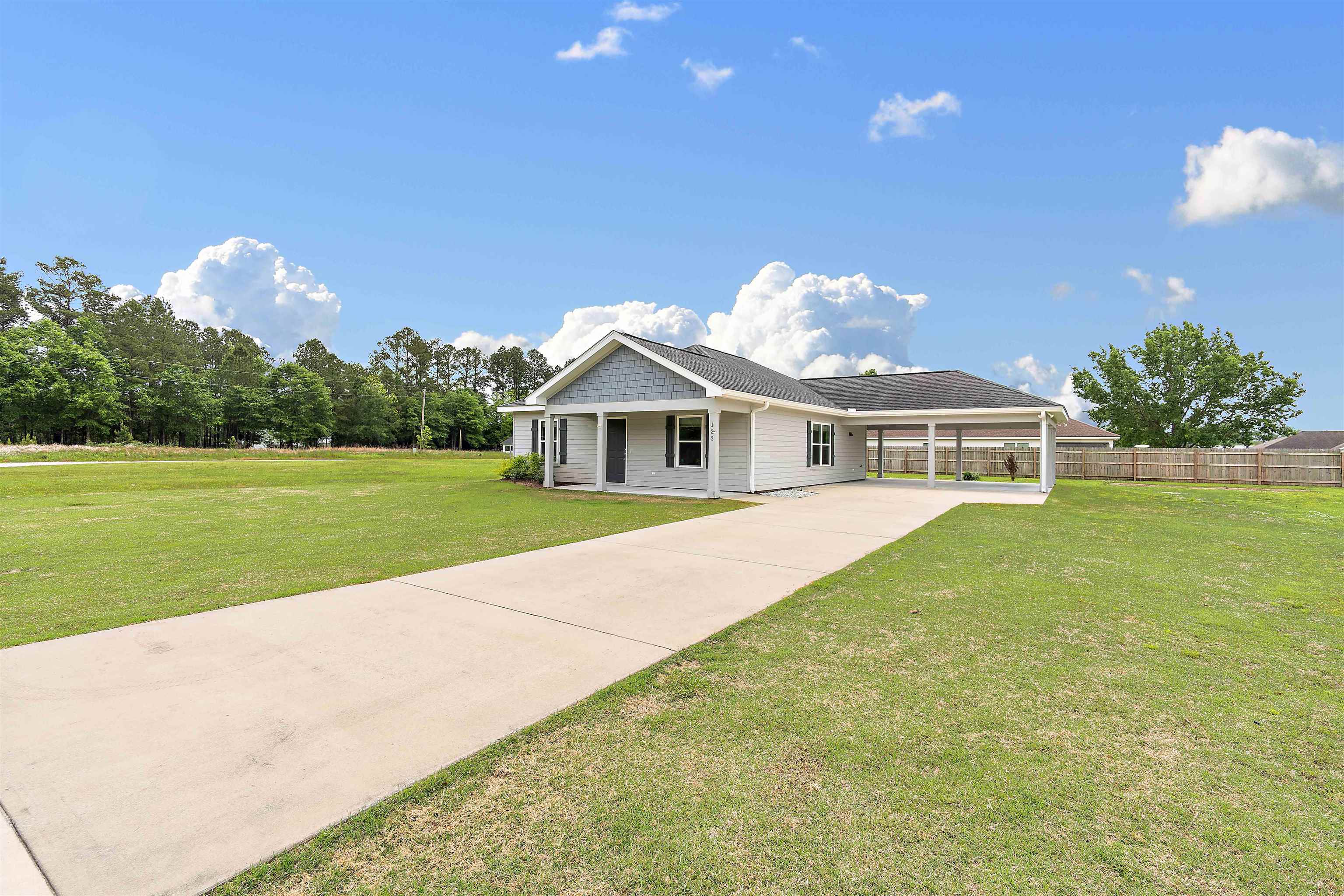 123 Eagle's Loop Robertsdale, AL 36567 - Photo 4 of 22