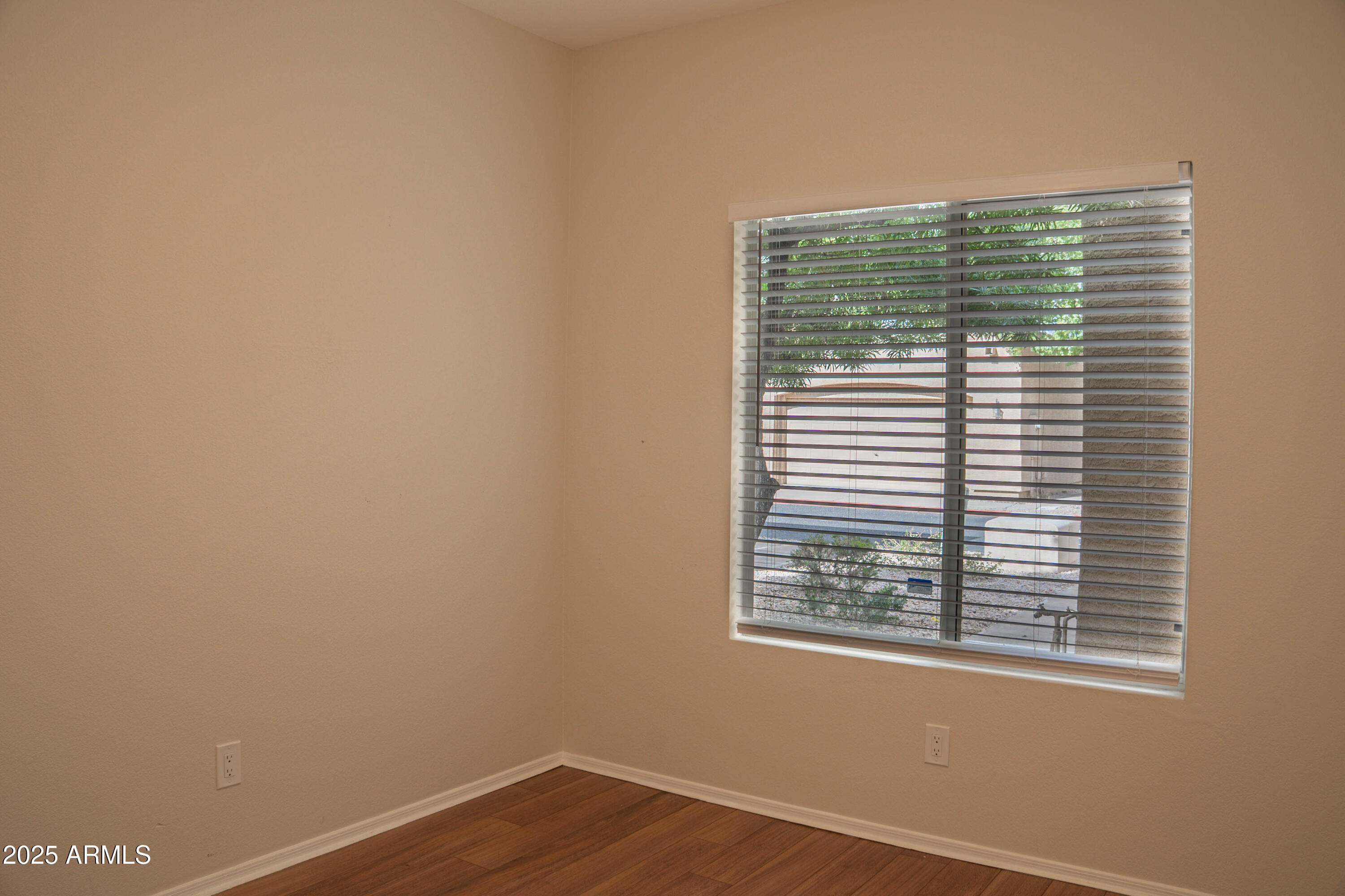 625 North Hamilton Street, Unit 27 Chandler, AZ 85225 - Photo 33 of 40 a view of a room that has a window in it