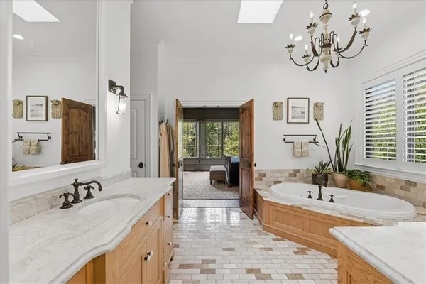 $6,500,000 | 5709 North Montour Road, Gibsonia, PA 15044