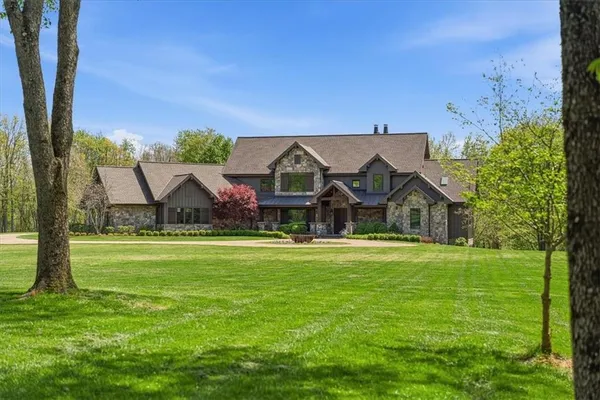 $6,500,000 | 5709 North Montour Road, Gibsonia, PA 15044