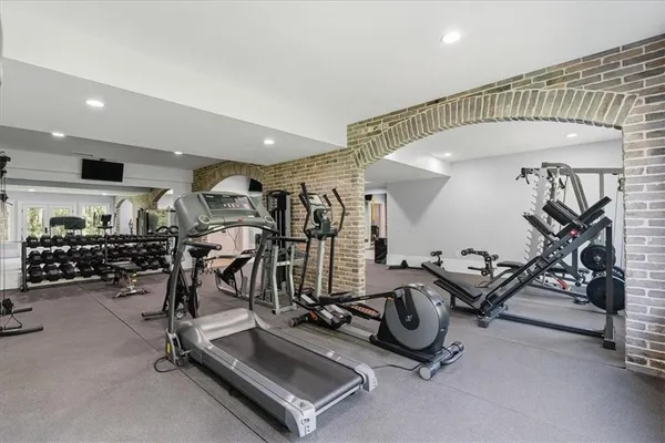 $6,500,000 | 5709 North Montour Road, Gibsonia, PA 15044