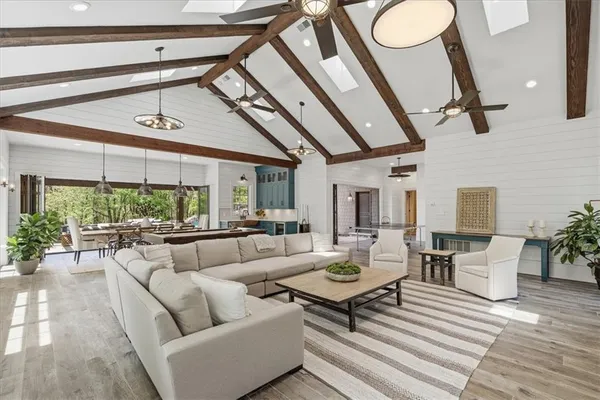 $6,500,000 | 5709 North Montour Road, Gibsonia, PA 15044