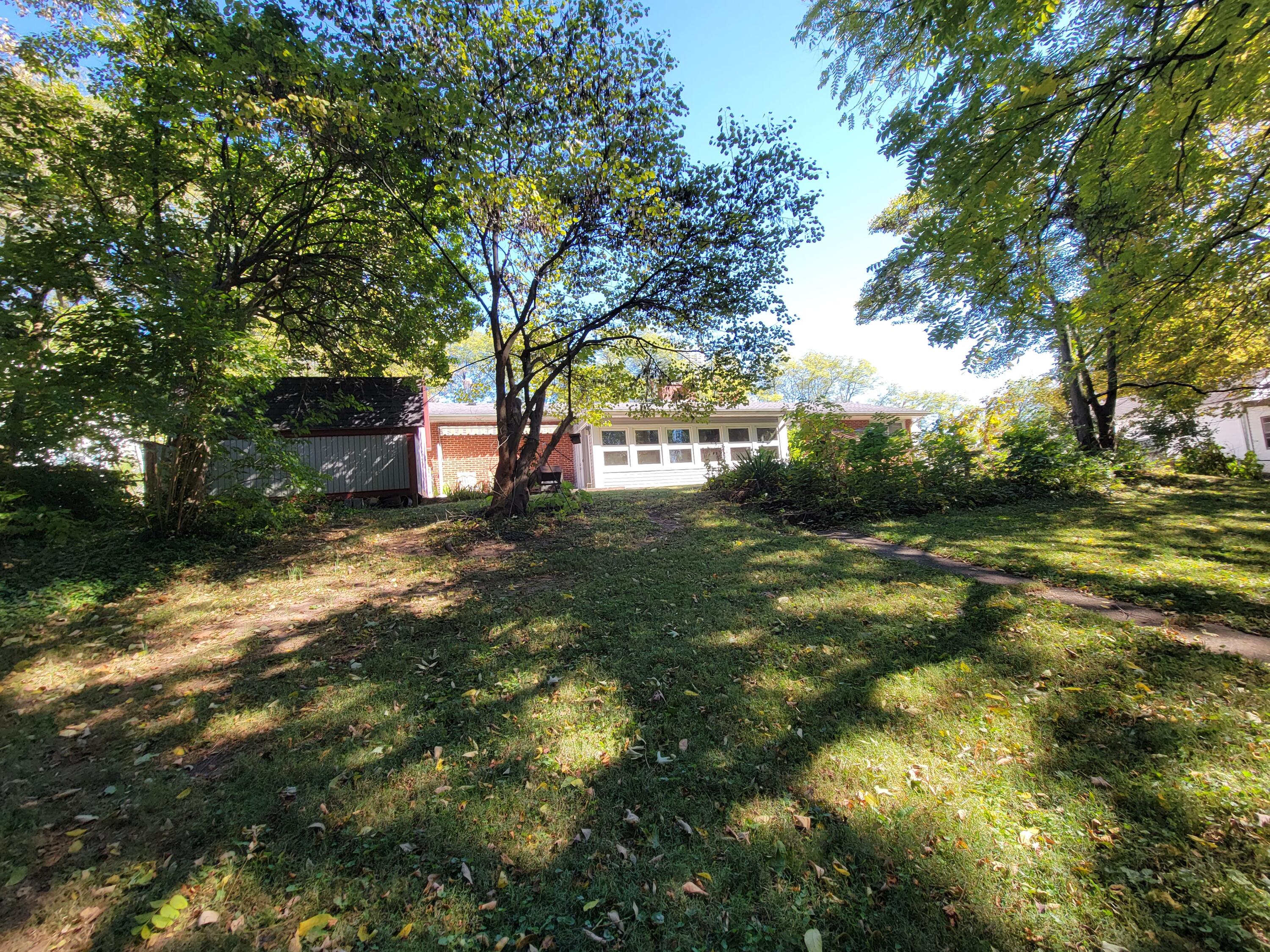 611 South Tecumseh Road Springfield, OH 45506 - Photo 4 of 30