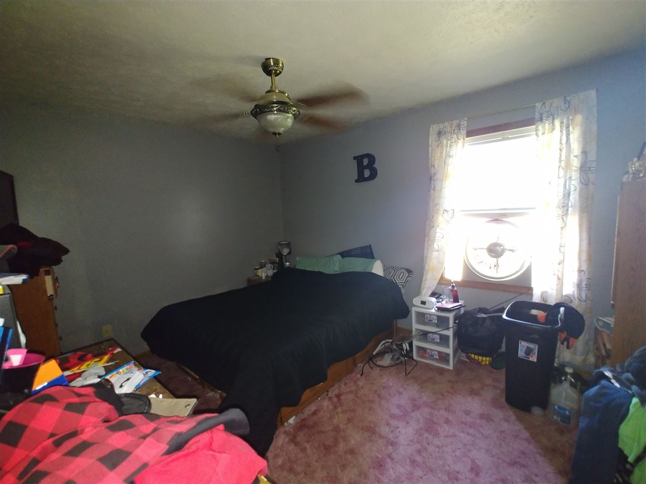 1864009-6.JPG