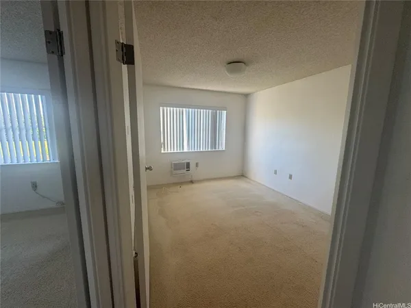 $2,400 | 95-1174 Makaikai Street, Unit 92, Mililani, HI 96789