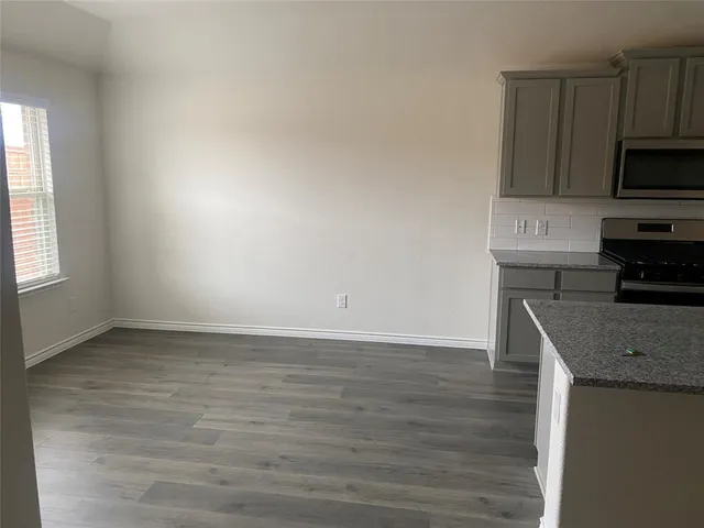 $2,275 | 2116 Camellia Street, Princeton, TX 75407