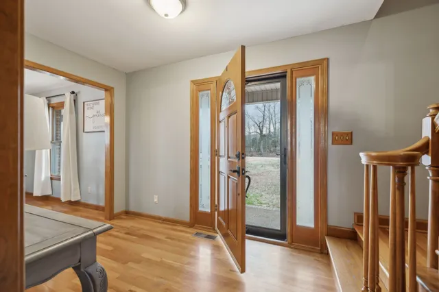 $550,000 | 7567 Old State Rte 1, New Johnsonville, TN 37134