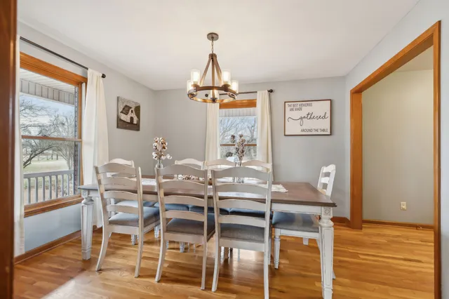 $550,000 | 7567 Old State Rte 1, New Johnsonville, TN 37134