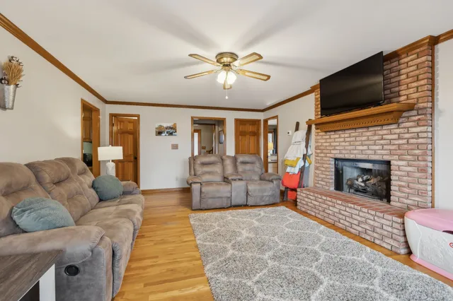 $550,000 | 7567 Old State Rte 1, New Johnsonville, TN 37134