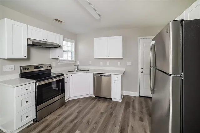 $2,065 | 2615 Nana Lane, Greensboro, NC 27405