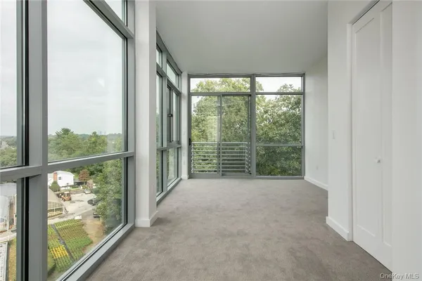 $3,500 | 250 Central Park Avenue, Unit 5J, Hartsdale, NY 10530