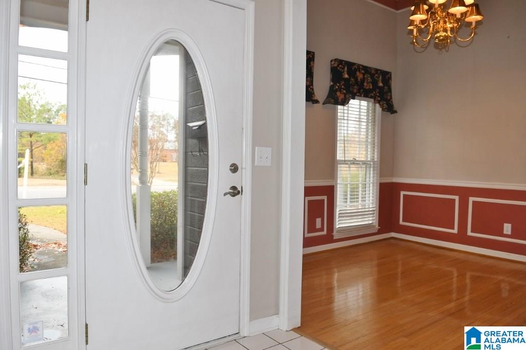 835 Oak Grove Road Birmingham, AL 35209 - Photo 2 of 17