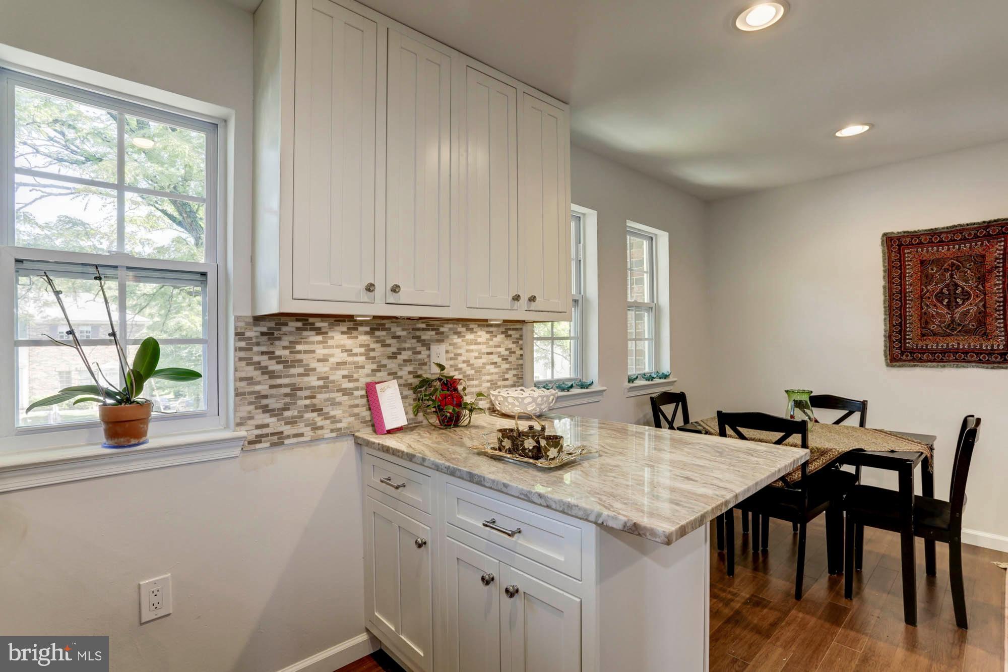 8012 Sandy Spring Road Laurel, MD 20707 - Photo 12 of 36 Kithcen