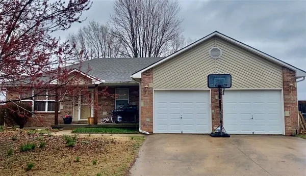 $315,000 | 305 South Truman Road, Archie, MO 64725