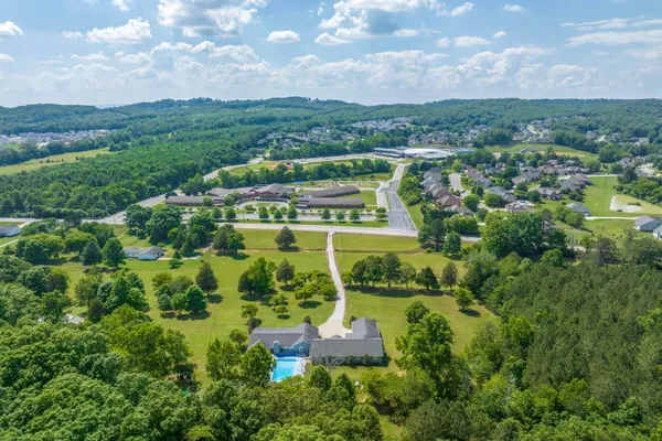 $4,850,000 | 10424 East Brainerd Road, Apison, TN 37302