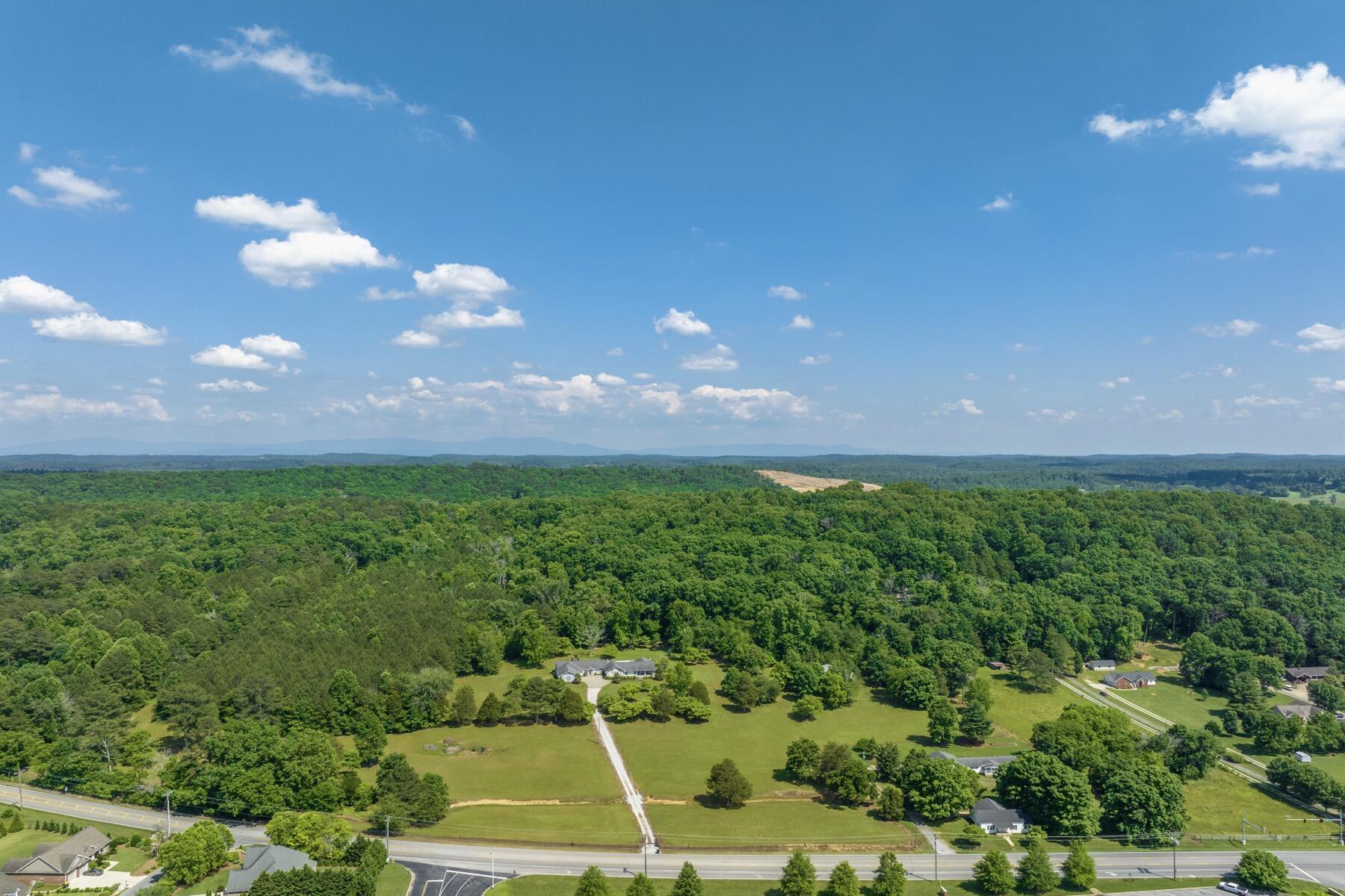 10424 East Brainerd Road Apison, TN 37302 - Photo 3 of 4 10424 east brainerd