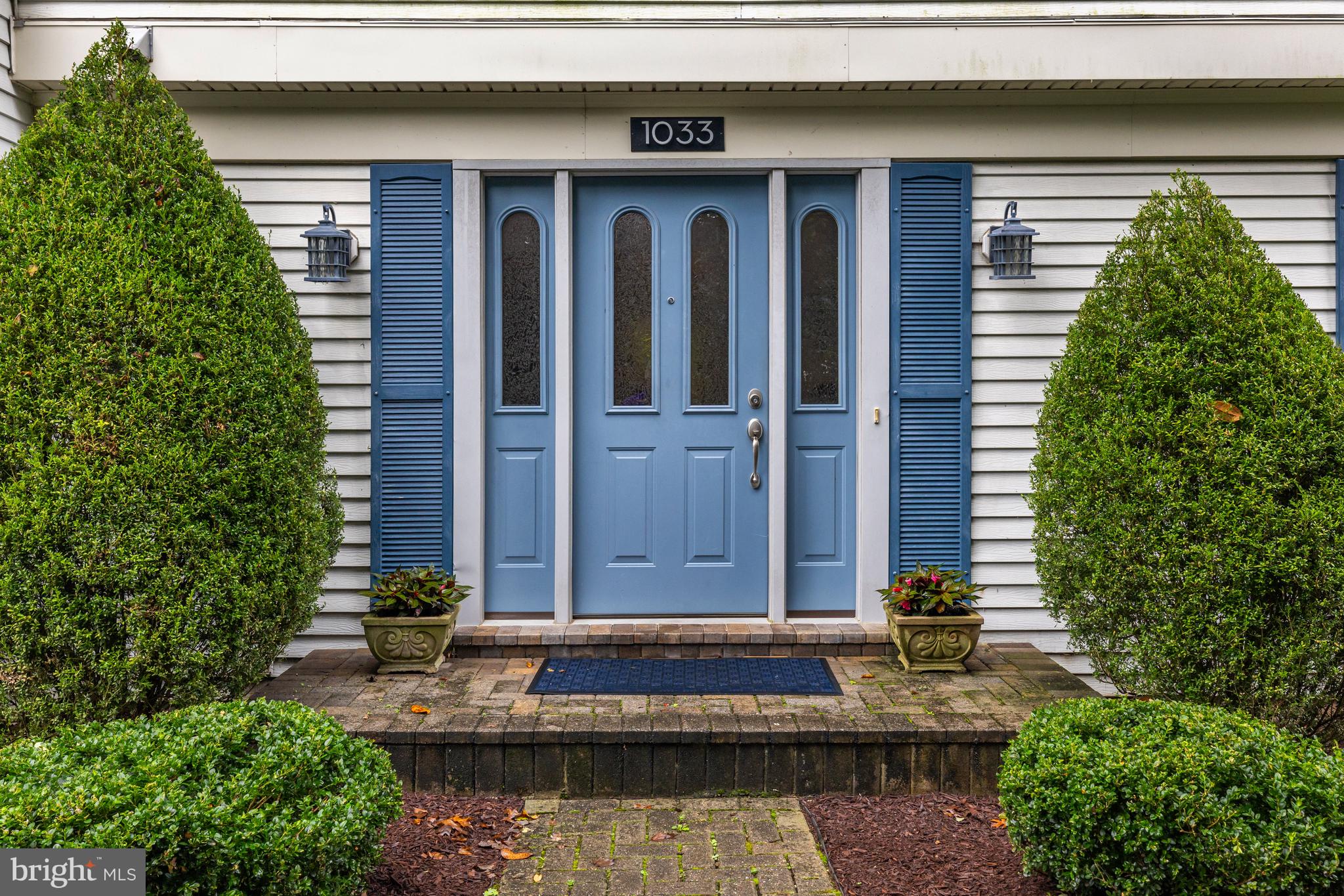 1033 Riva Ridge Drive Great Falls, VA 22066 - Photo 2 of 26 1033 Riva Ridge Dr.