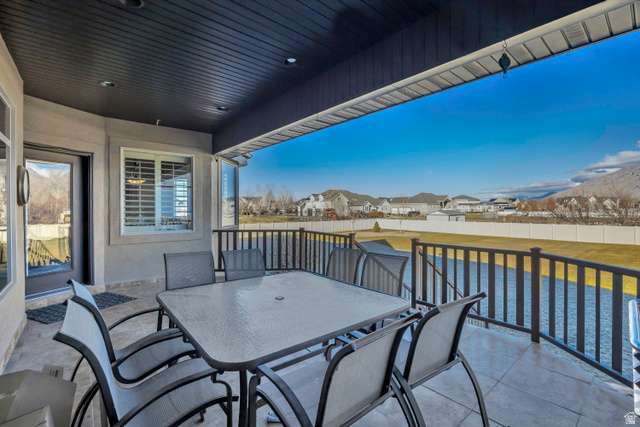 896 West 675 South Mapleton, UT 84664 - Photo 68 of 77 Balcony with outdoor dining space and a residential view
