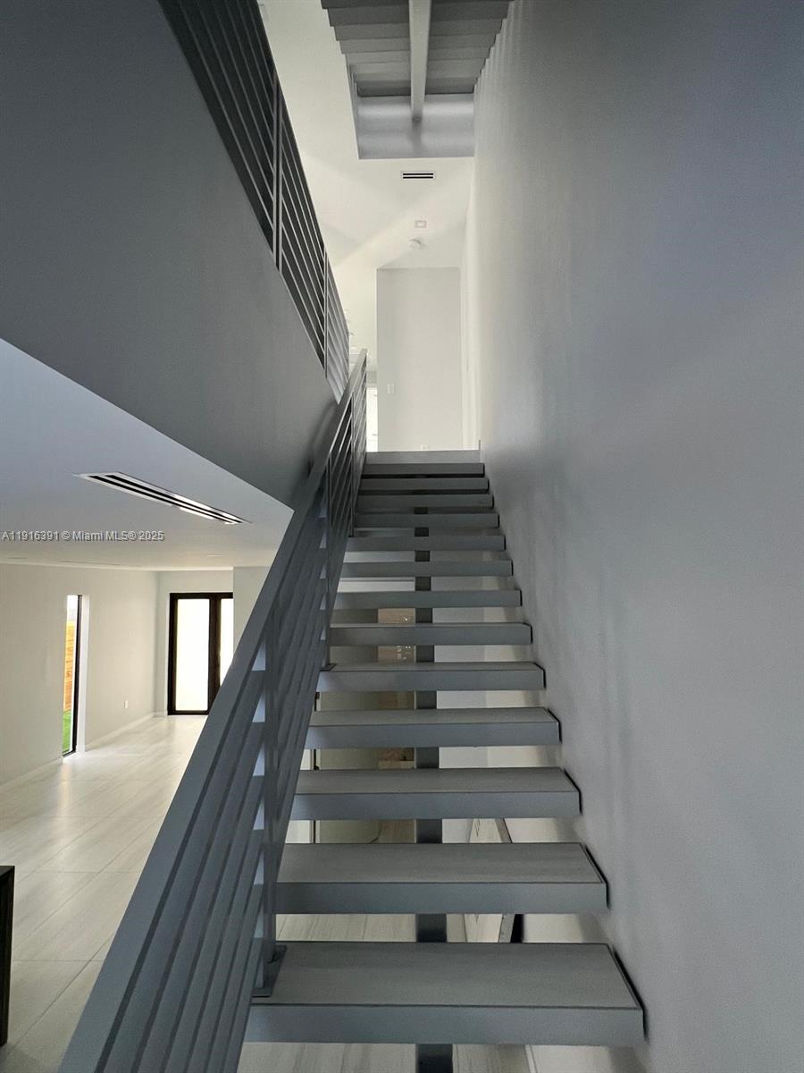 1531 Southwest 22nd Terrace Miami, FL 33145 - Photo 12 of 29