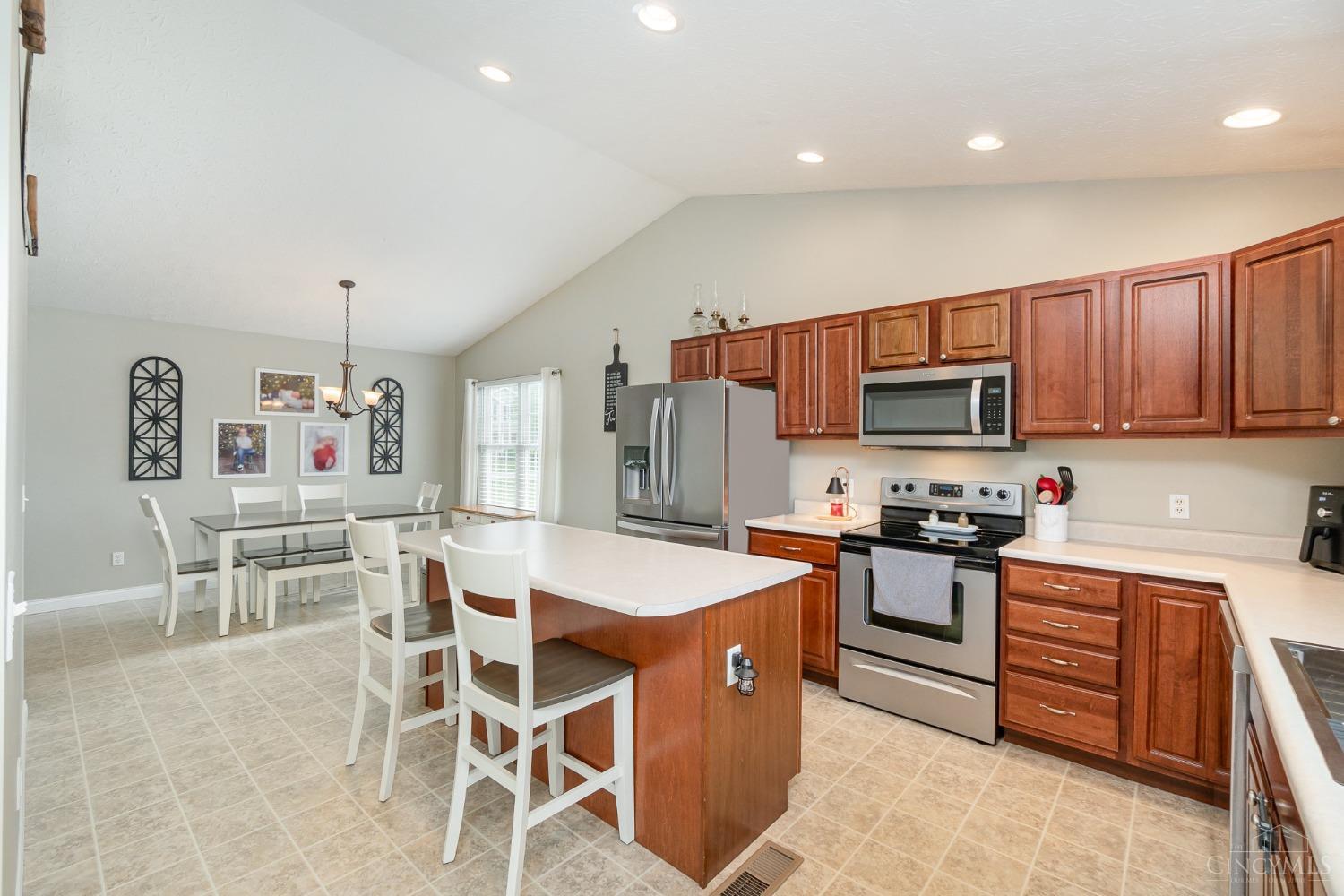 129 Willow Run Road Mount Orab, OH 45154 - Photo 10 of 31 Gallery Image 10