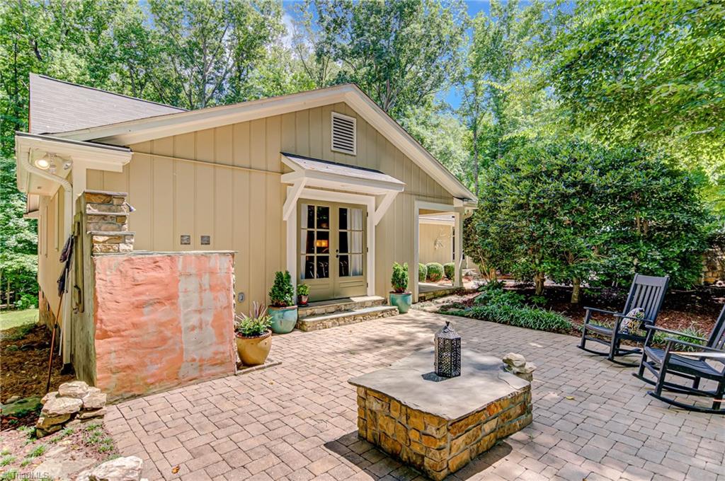 7105 Haw Ridge Road Summerfield, NC 27358 - Photo 4 of 30