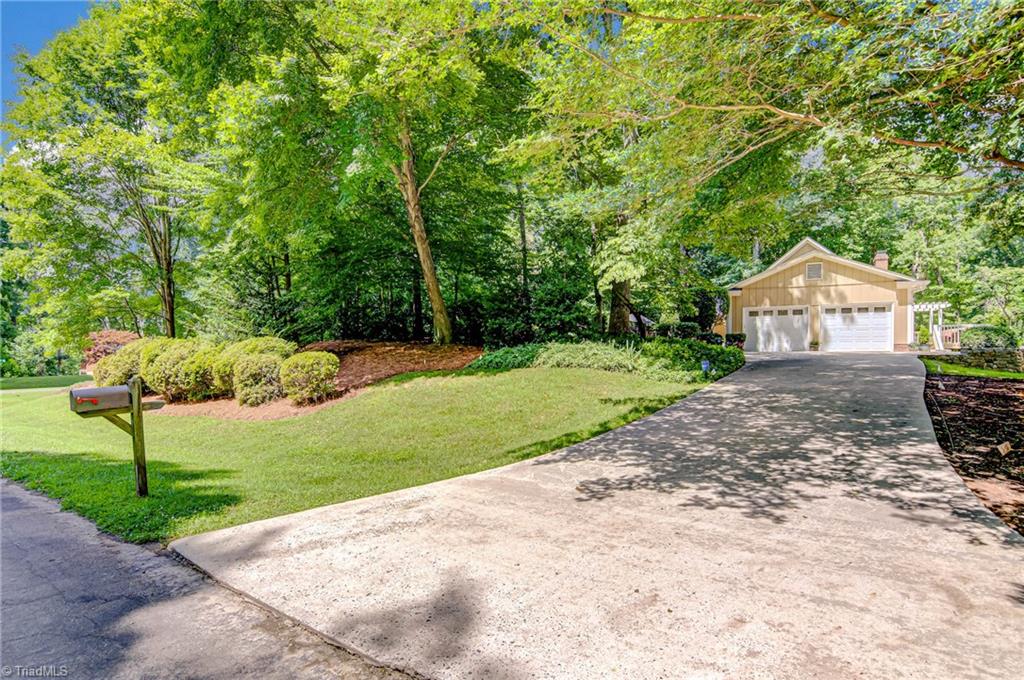 7105 Haw Ridge Road Summerfield, NC 27358 - Photo 6 of 30
