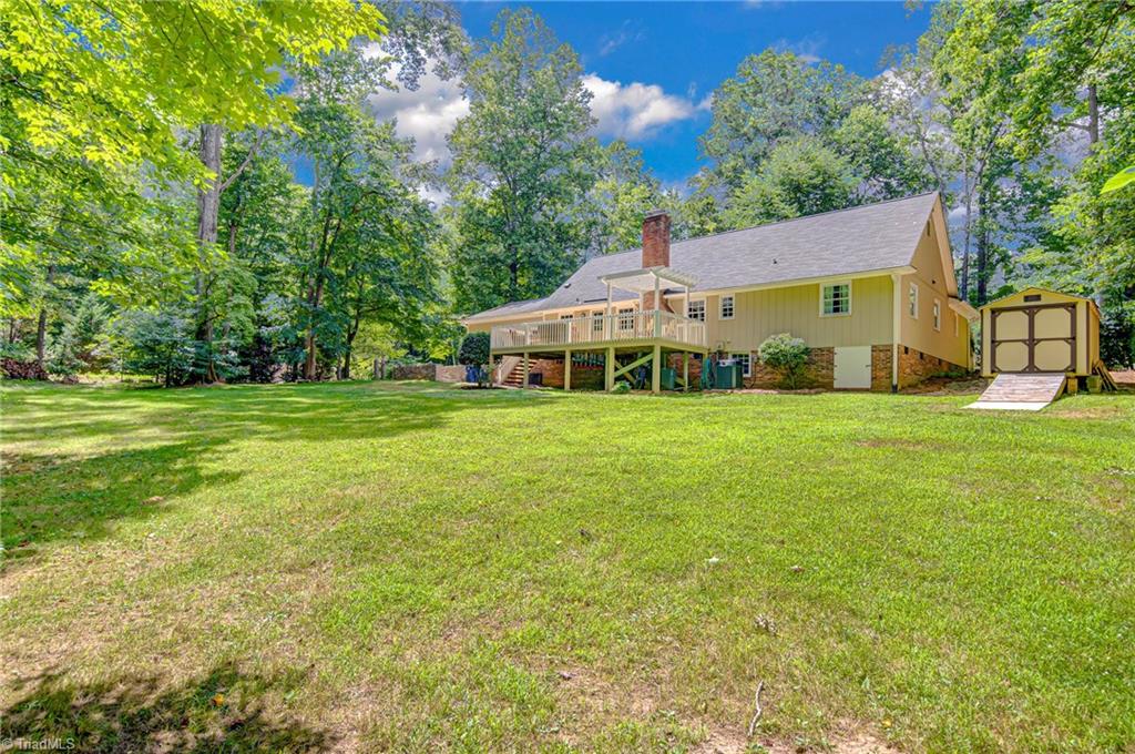 7105 Haw Ridge Road Summerfield, NC 27358 - Photo 8 of 30