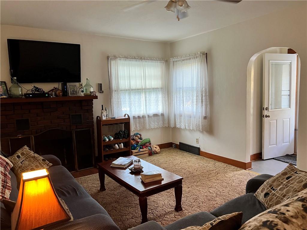 210 Fairmont Road Chicora, PA 16025 - Photo 4 of 23