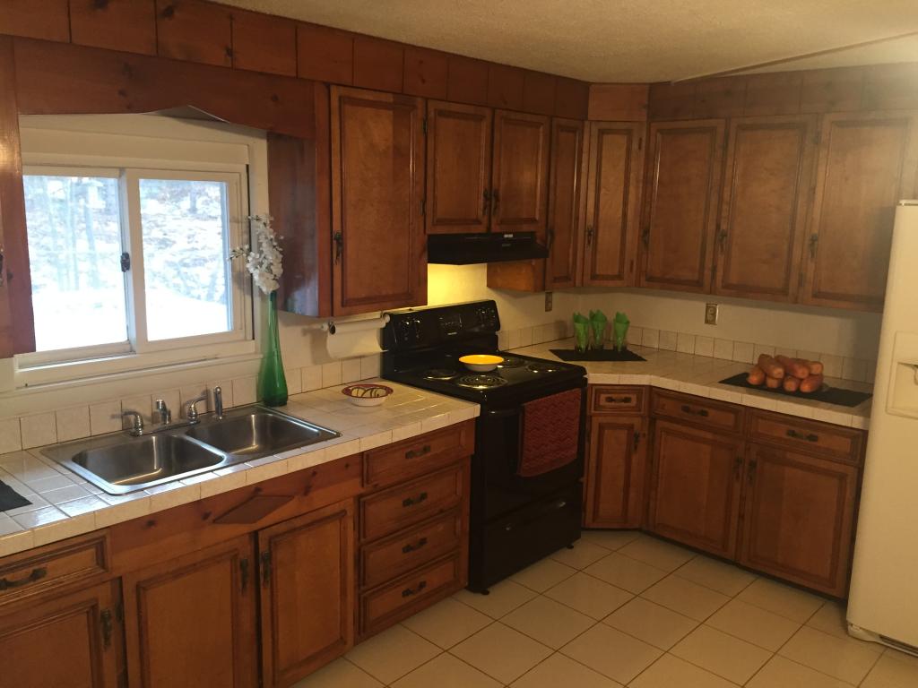5 Ruth Street Bedford, NH 03110 - Photo 11 of 30