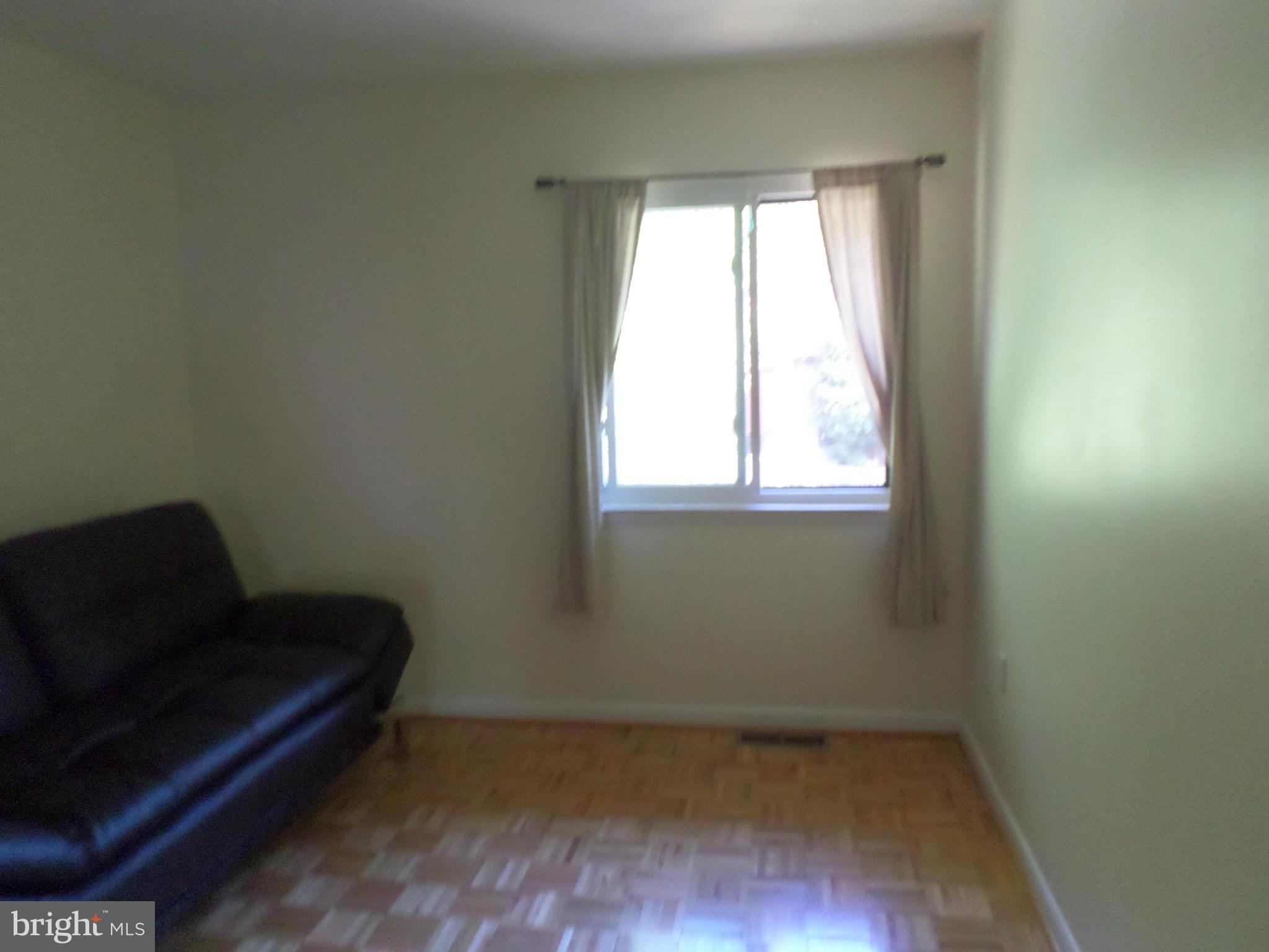 1890 Winterport Cluster Reston, VA 20191 - Photo 21 of 29 Bedroom 3