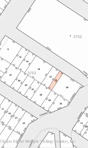 a picture of a very nice looking room