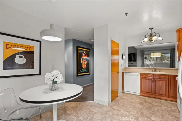 $319,000 | 5 Valley Lake Commons, Chico, CA 95928