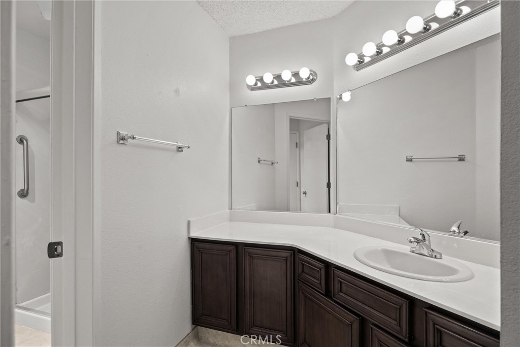 5 Valley Lake Commons Chico, CA 95928 - Photo 19 of 40