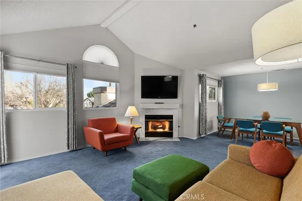 $319,000 | 5 Valley Lake Commons, Chico, CA 95928