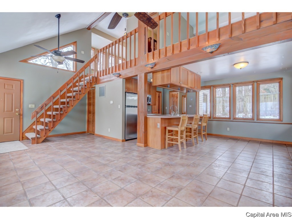 3275 Young Road Mechanicsburg, IL 62545 - Photo 19 of 36 Gallery Image 19