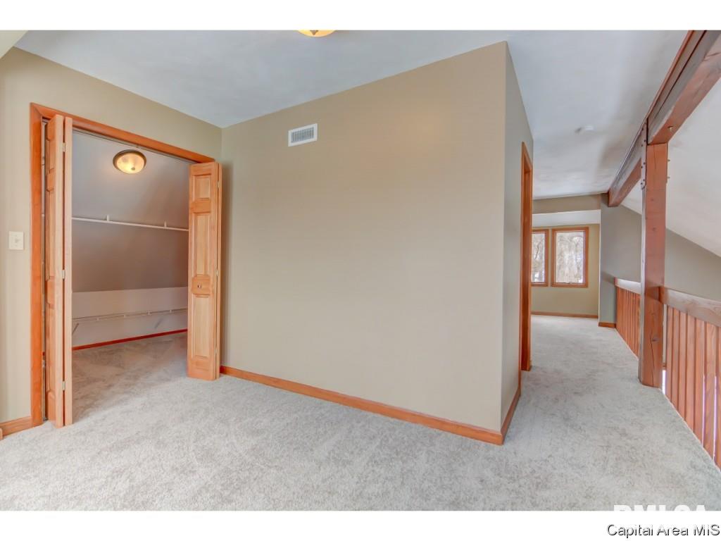 3275 Young Road Mechanicsburg, IL 62545 - Photo 20 of 36 Gallery Image 20