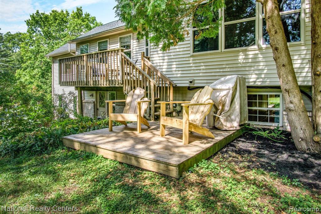 554 South Hughes Road Howell, MI 48843 - Photo 48 of 53