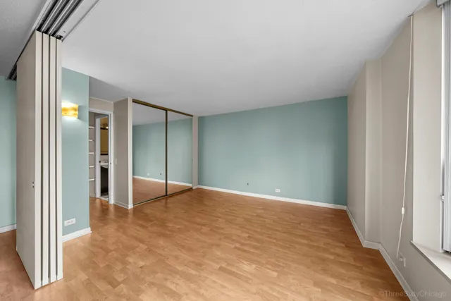 $210,000 | 899 South Plymouth Court, Unit 1406, Chicago, IL 60605