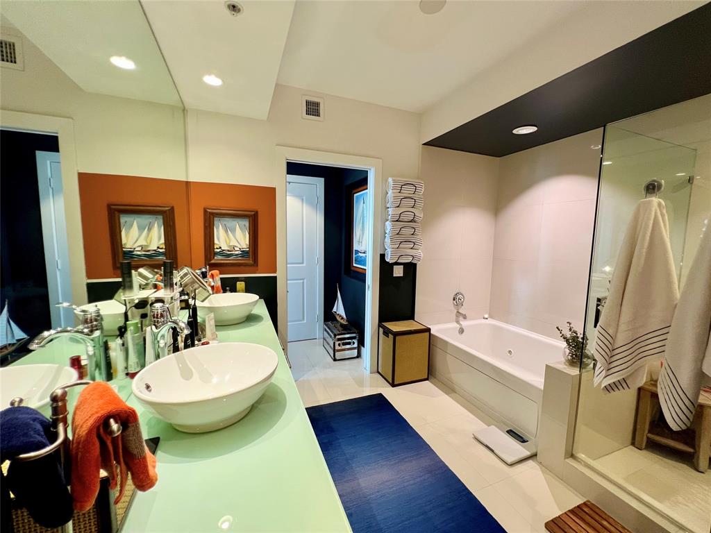 315 Northeast 3rd Avenue, Unit 2107 Fort Lauderdale, FL 33301 - Photo 19 of 19 a very nice looking room with wooden floor and furniture