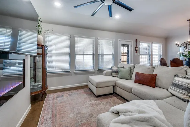 $2,900 | 10636 Enchanted Rock Way, Fort Worth, TX 76126